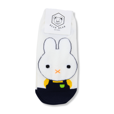 COSMETIC WORLD_Cute Character Socks with Kawaii Kitty Print_Cosmetic World